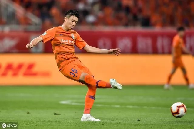 再现“你行你上”！戴琳赛后在社交平台上回怼球迷的批评。对此你有何看法？