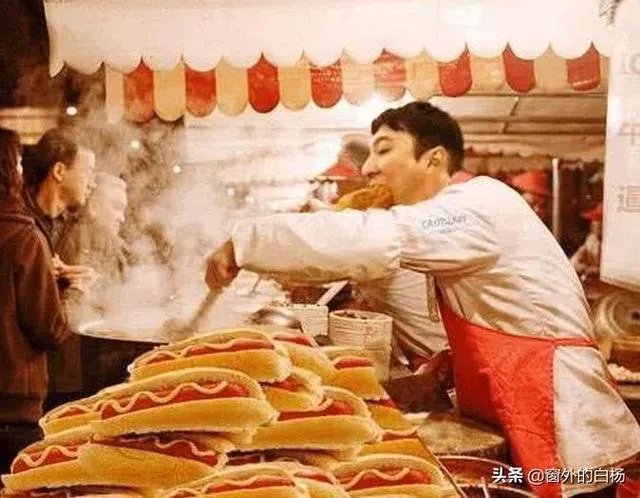 民警、公务员、辅警、教师可以摆地摊吗？ 算不算违规？