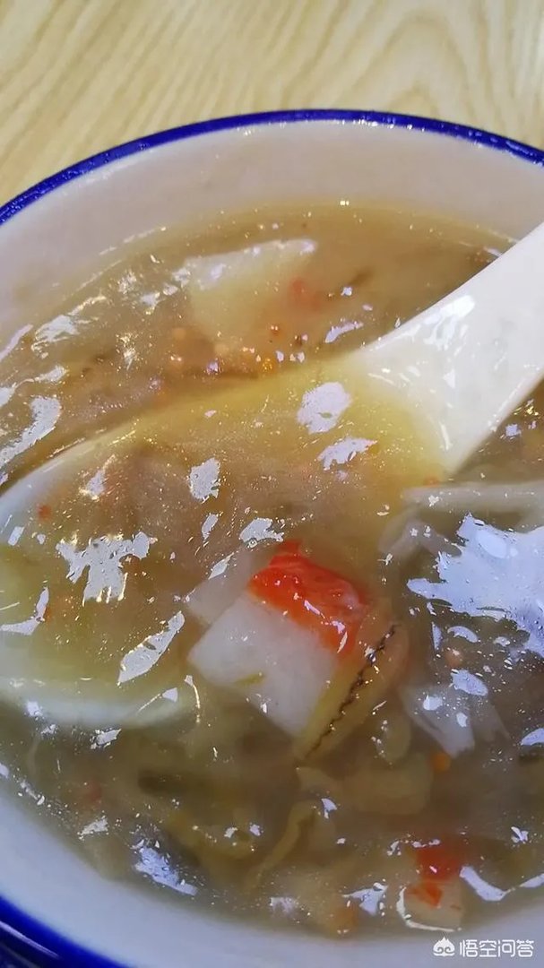 为何贵州茅台业绩超预期还大跌？