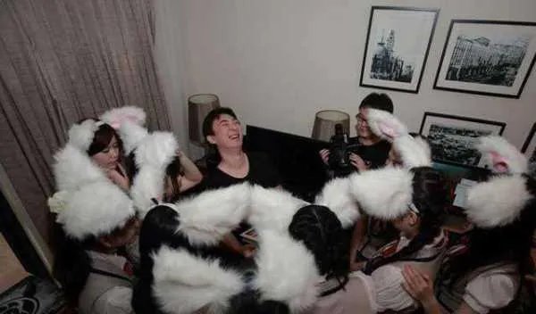 王思聪和李麒麟的这波对线，到底是谁有错在先？