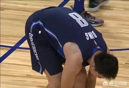 丁彦雨航拿了两届CBA常规赛MVP，为何在NBA地位远不如周琦？