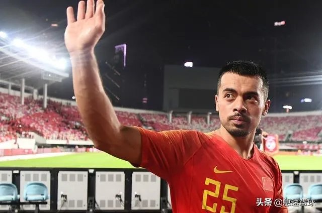 李铁与中超群星亮相归化仅1人