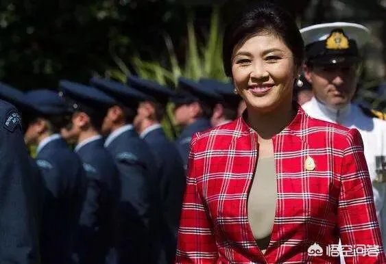 英拉最近的情况如何？