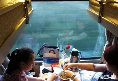 为什么高铁上不卖方便面？