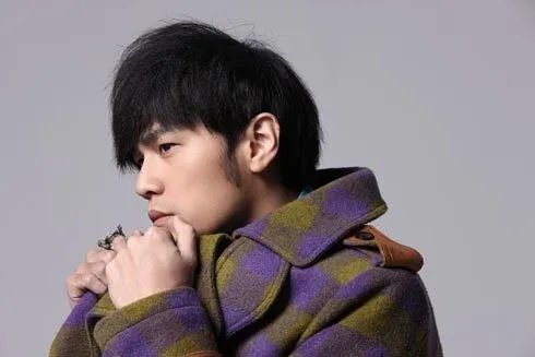 周杰伦起诉厦门网红餐厅，餐厅老板的回应打了谁的脸？