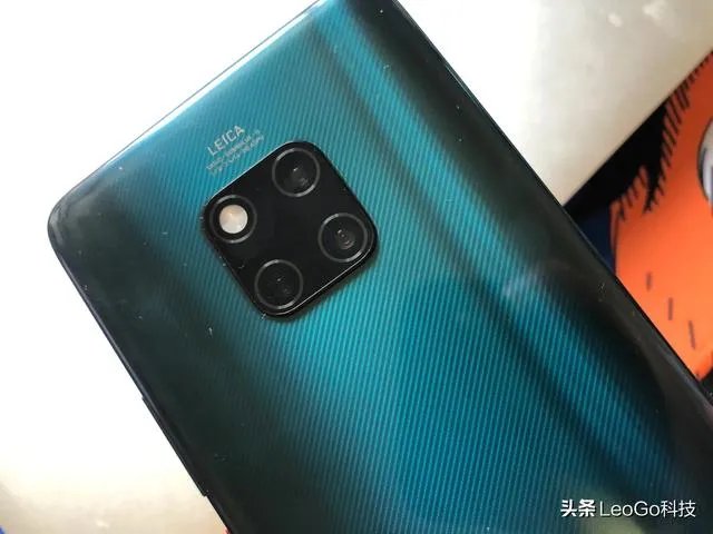 华为发布显示器MateView，到底凭什么敢叫Mate？