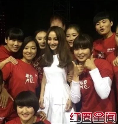 姚笛高调复出上综艺图片 姚笛的现任老公究竟是谁