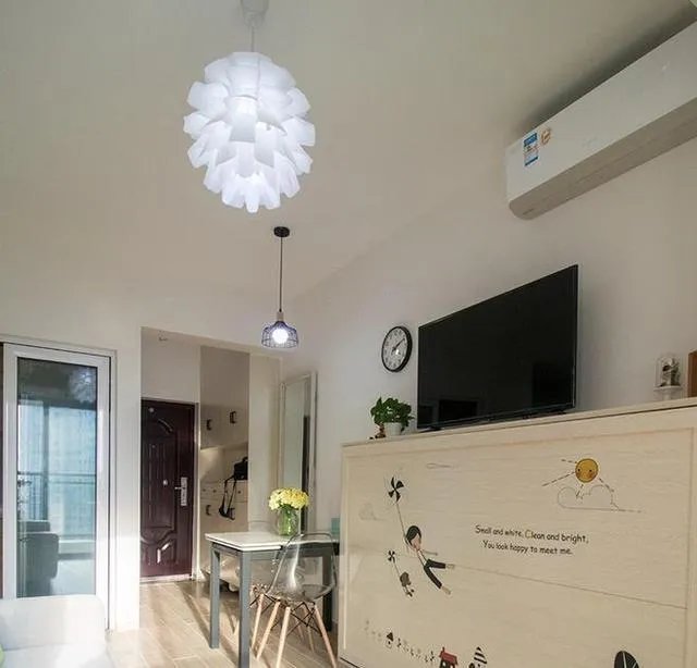 福州黄小姐装修新家，电视柜真是太有创意了！