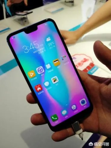 看了华为荣耀10的发布会，你觉得和VIVO X21相比怎么样？