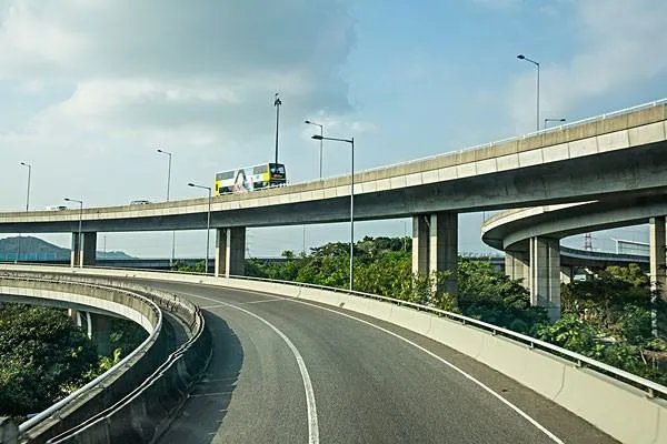 高架桥坍塌责任划分