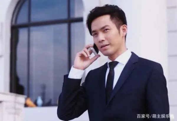 钟汉良隐婚娇妻曝光，是娱乐圈里的人吗？