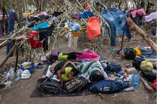 因移民涌入，美国首都华盛顿进入“紧急状态”，为何会有那么多难民出现？