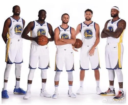 勇士经历了科尔时代的首次四连败，你觉得这个锅该谁背？