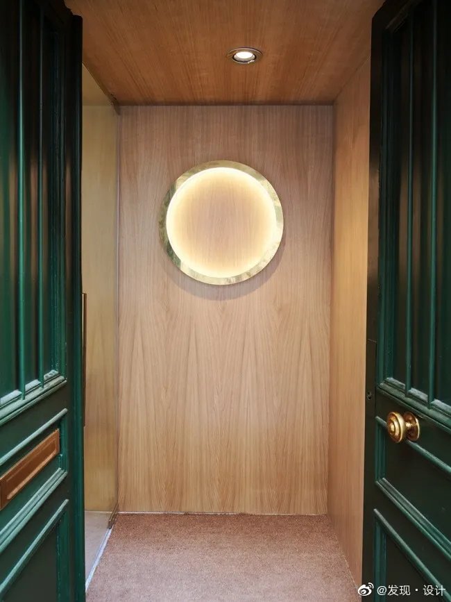 红酒窖般的美容店,巴黎EN美容精品店ARCHIEE本项目是针...