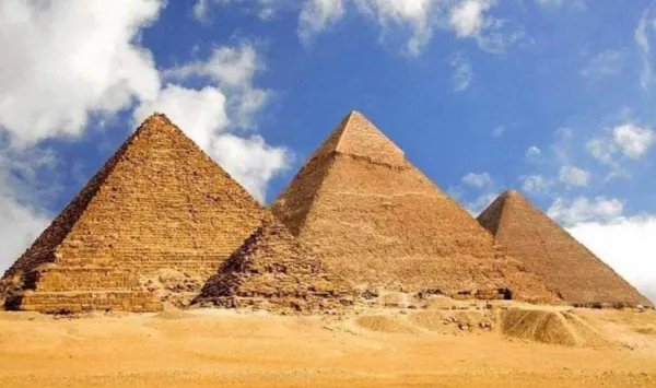 金字塔为什么说是外星人建的