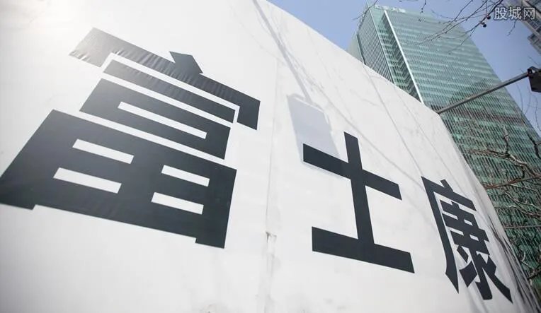 富士康年终奖发放标准 普通工人也有吗？