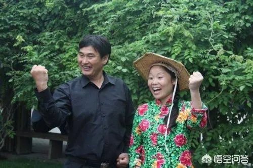 农民歌手就不应该尊重吗？人家为什么那么火？