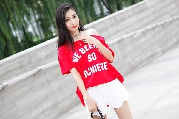 为什么很多人都认为，吴佩慈的手段比梁洛施的手段要厉害得多？