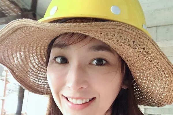 为什么很多人都认为，吴佩慈的手段比梁洛施的手段要厉害得多？