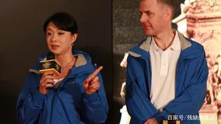 金星老公被问及如何解决生理问题时四字回应，网友：涨知识了。你怎么看？