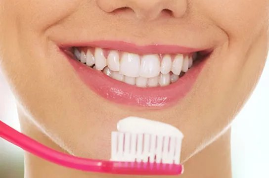 牙齿矫正要多少钱