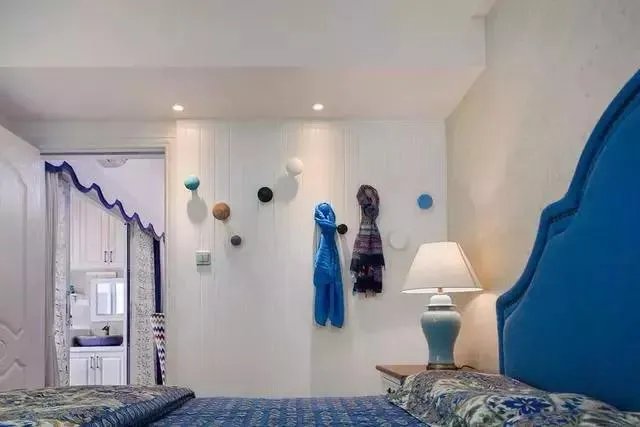 如何打造令人羡慕的房子？淡雅色调和简单家具就够了！