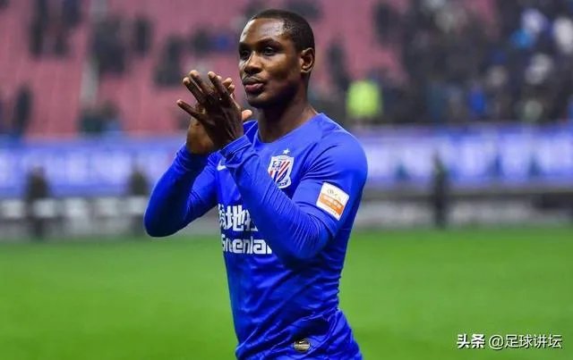 伊哈洛续租曼联年薪由申花支付，但租借费比较高，你怎么看？