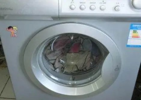 怎么使用海尔滚筒洗衣机？