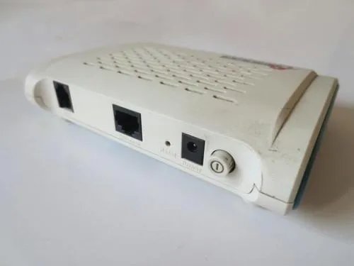 调制解调器（ MODEM ）的主要功能是