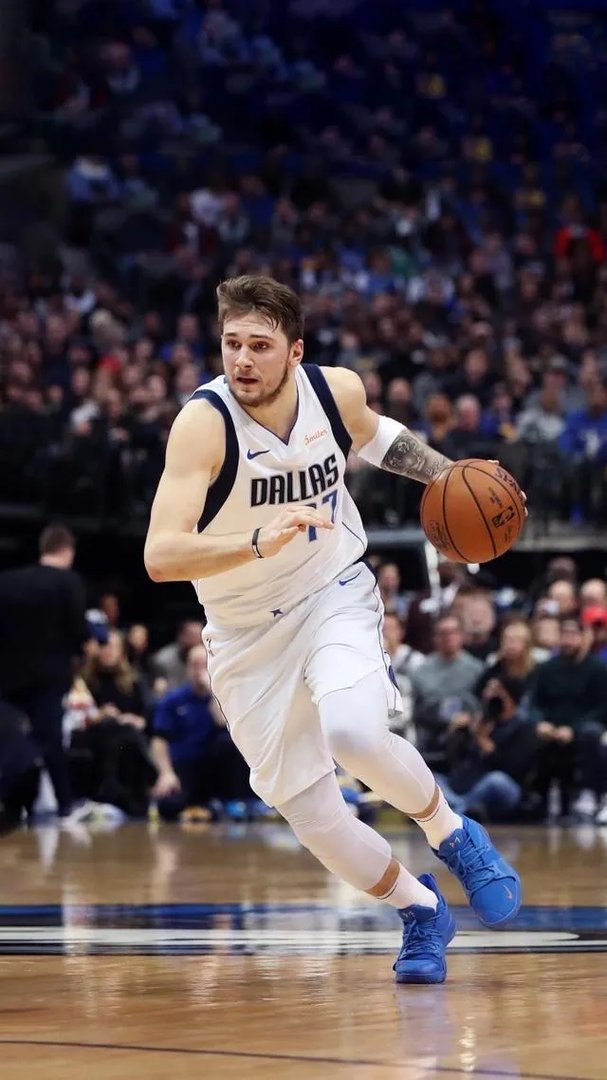 关于9月2号中国男篮对波兰比赛中，中国男篮最后几秒的表现你怎么看？