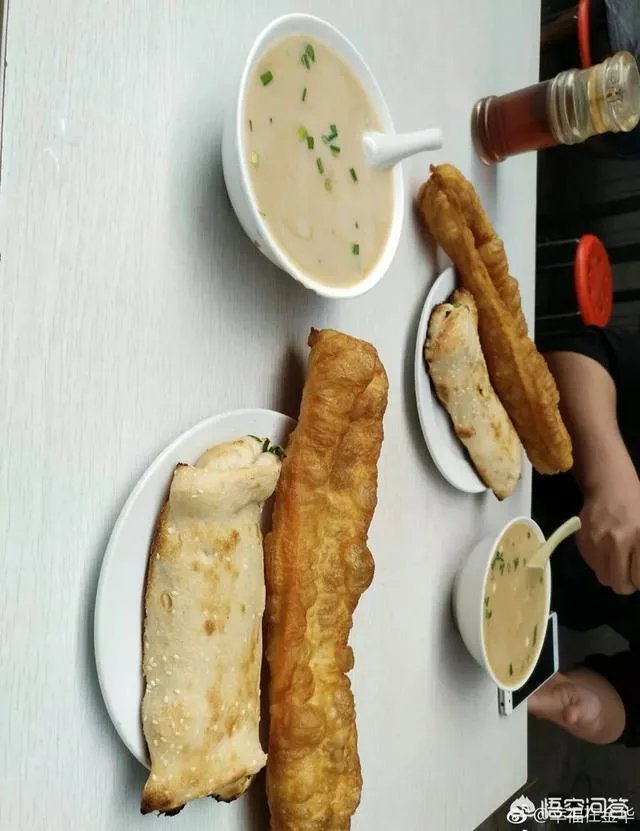 浙江义乌的80后辣妈，为孩子做百变早餐成网红，你怎么看？