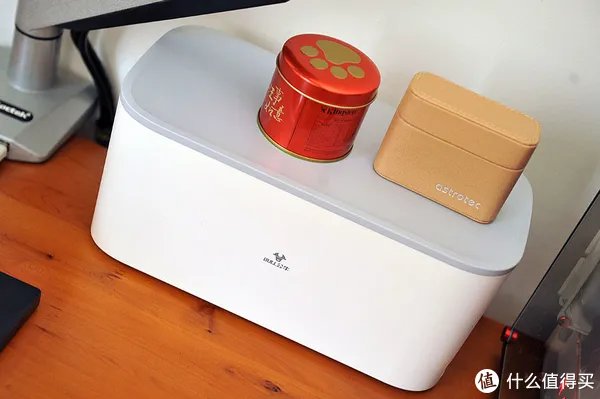 新年新面貌 — 更新布置下电脑桌面上的那些相关设备