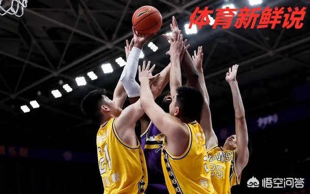 浙江广厦男篮助教王博摊上事了，在CBA比赛现场阻碍记者拍摄，损坏拍摄仪器，如何评价？