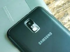 三星I929真机评测-细节设计