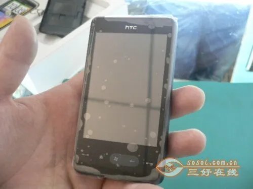 高性能袖珍旗舰机 HTC HDmini暑期小降价