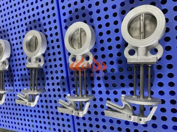 手动对夹式蝶阀的用途及分类是什么？？