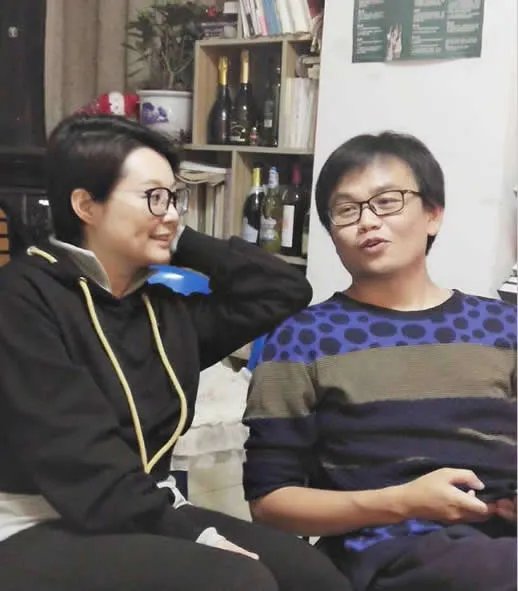 简单朴素！袁立婚房疑曝光：这就是真爱