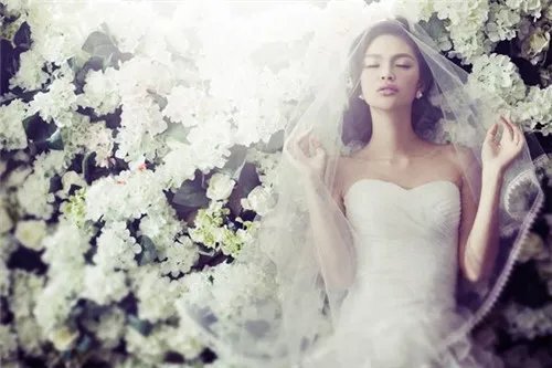 北京婚纱店排行榜 北京拍婚纱照多少钱