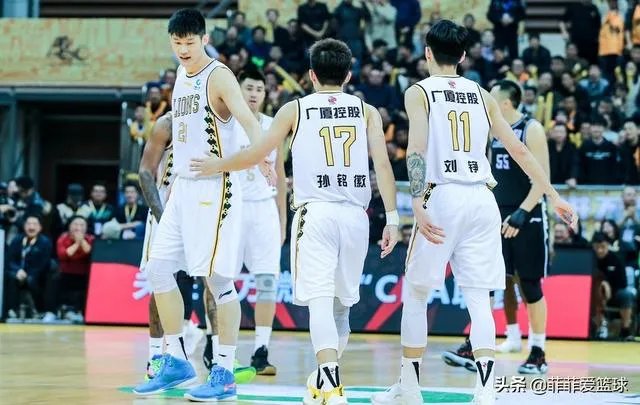 广东和新疆获胜，辽篮输给广厦，1月5日CBA积分榜有何变化？