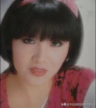 龙飘飘经典老歌50首