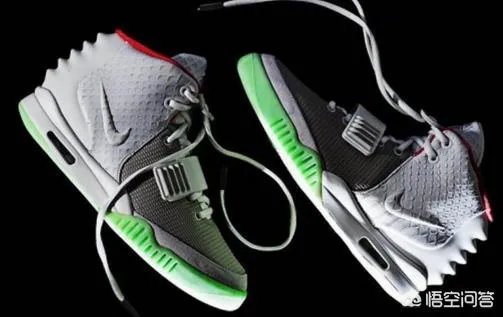 Nike Air Yeezy 2为什么被炒到那么高的价格？