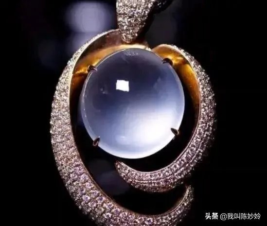 有一首歌深深的打动了自己，自己怎样演唱这首歌曲，才能同样打动别人啊？