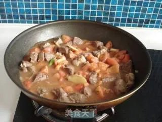 西红柿炖牛肉