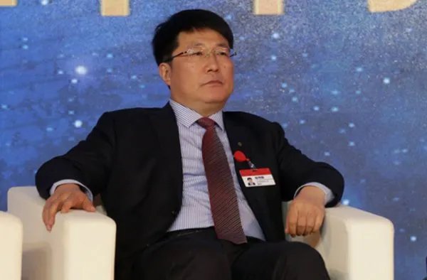 紫光董事长为何辞职？