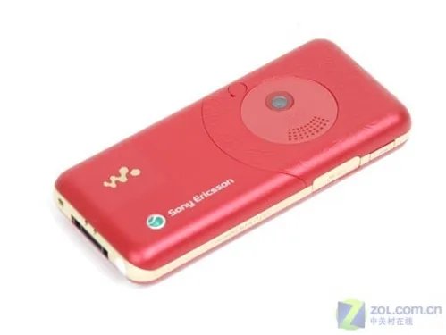 超薄花纹魅力Walkman新贵索爱W660评测