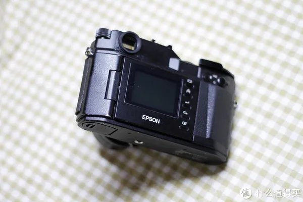 全球首款数码旁轴相机：EPSON 爱普生 R-D1s
