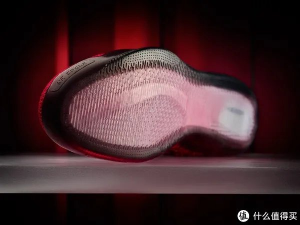 黑曼巴球员时代的终结款:NIKE 耐克正式发布 Kobe 11 Achilles Heel配色