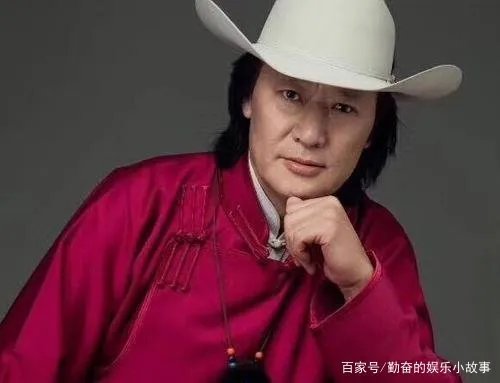 吉祥三宝中，爸爸去世，妈妈隐退，女儿如今怎么样了？