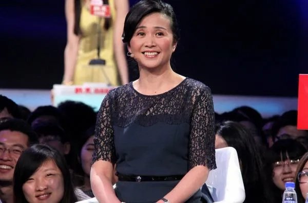 黄菡为什么离开非诚勿扰,真实原因是什么?