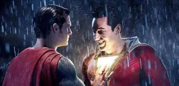 为何说漫威的惊奇队长和DC的雷霆沙赞是同一个人？